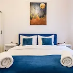 Grandis Coresi Mall Luxury *