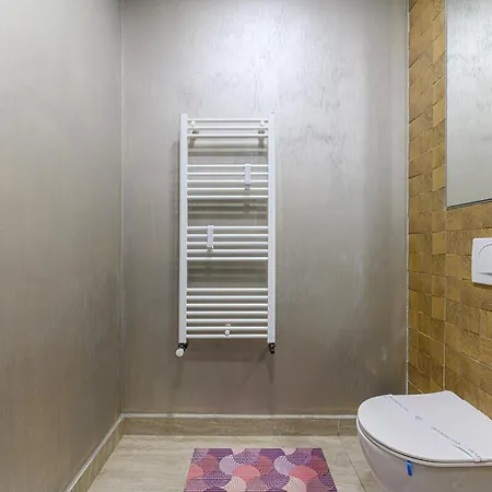 Grandis Coresi Mall Luxury *