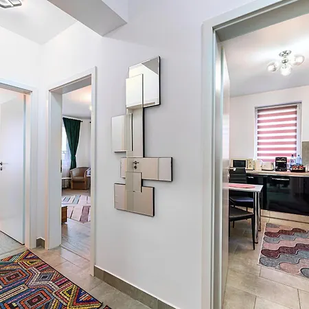 Grandis Coresi Mall Luxury Brassó