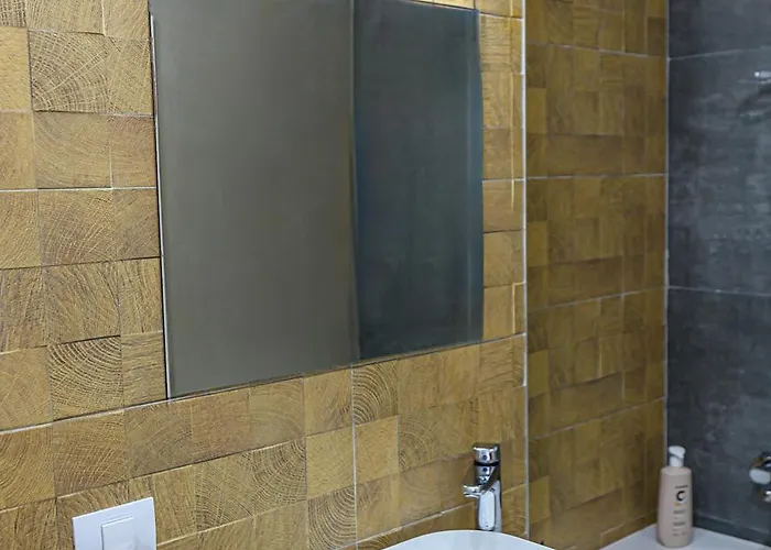 Grandis Coresi Mall Luxury