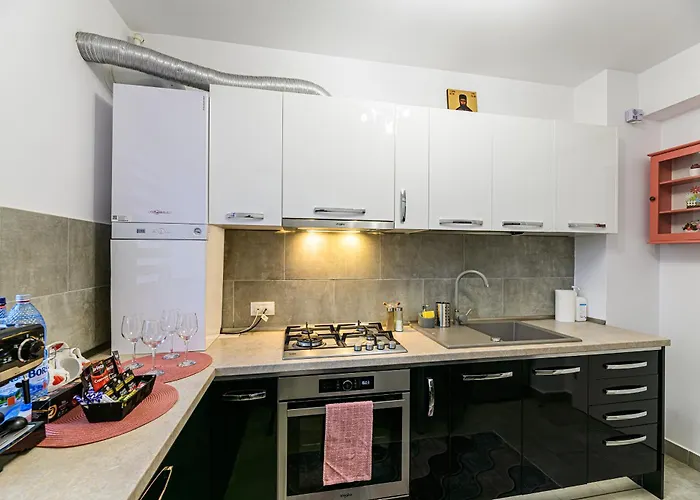 Grandis Coresi Mall Luxury *