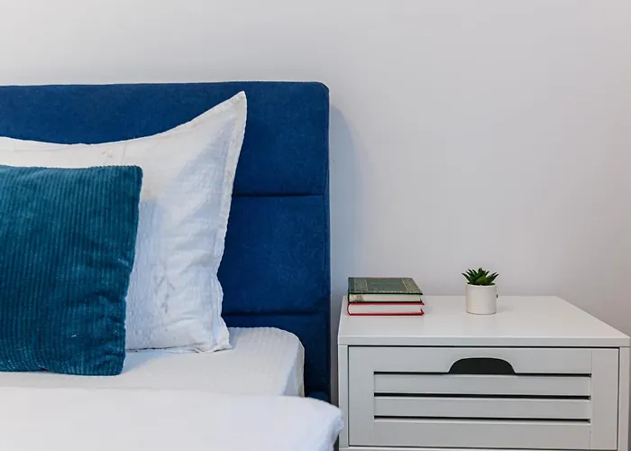 Grandis Coresi Mall Luxury *