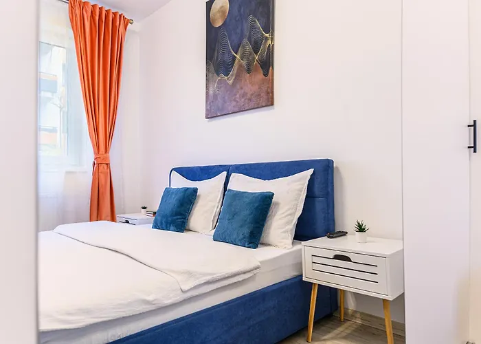 Grandis Coresi Mall Luxury *